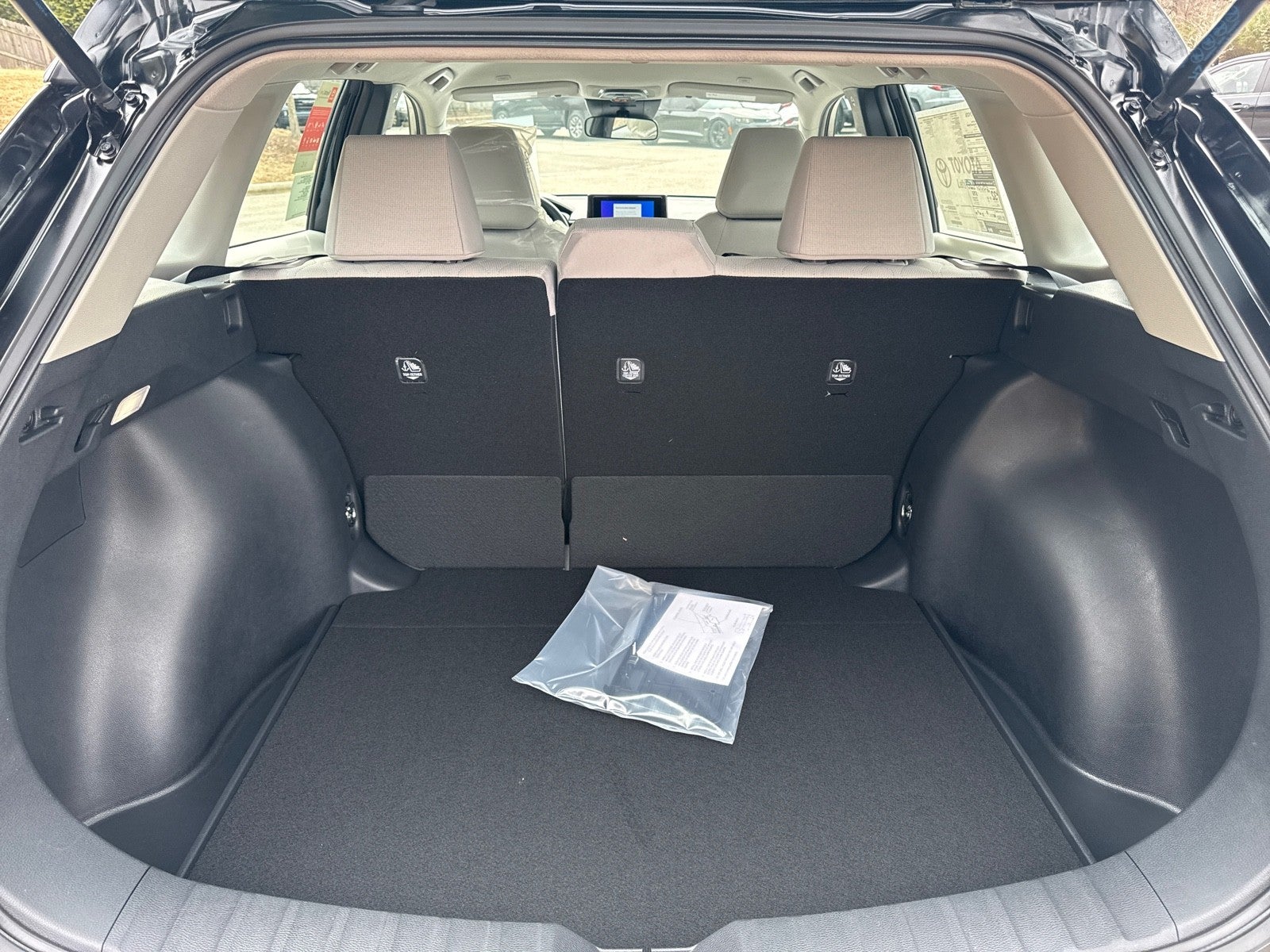 2026 Toyota Corolla Cross 4DR 2WD L