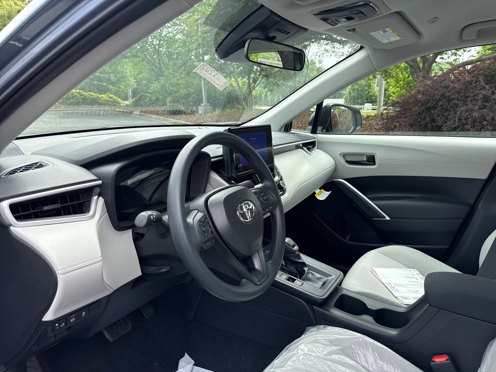 2026 Toyota Corolla Cross 4DR 2WD L