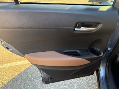 2026 Toyota Corolla Cross 4DR 2WD XLE