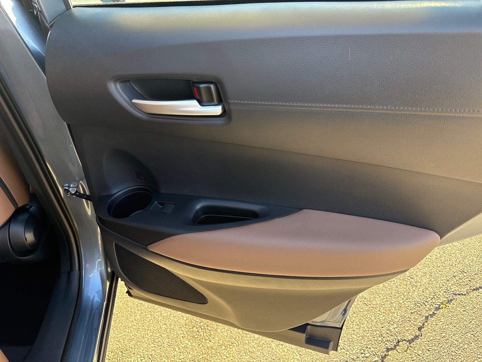 2026 Toyota Corolla Cross 4DR 2WD XLE