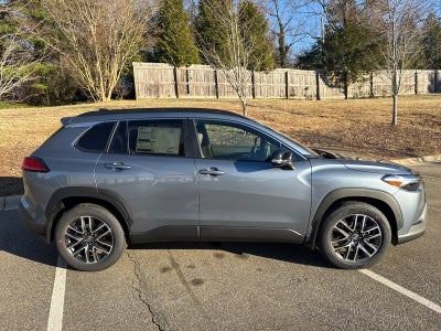 2026 Toyota Corolla Cross 4DR 2WD XLE