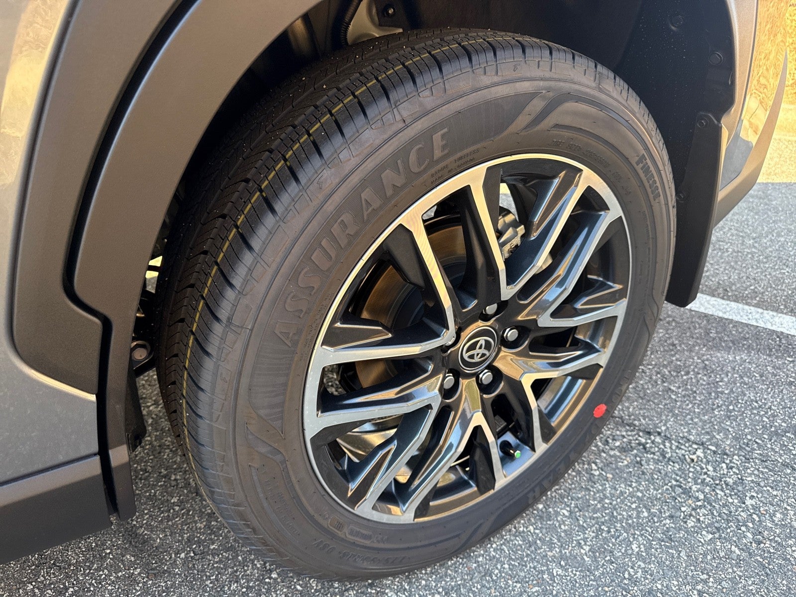 2026 Toyota Corolla Cross 4DR 2WD XLE