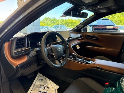 2026 Toyota Crown 4DR AWD LIMITED