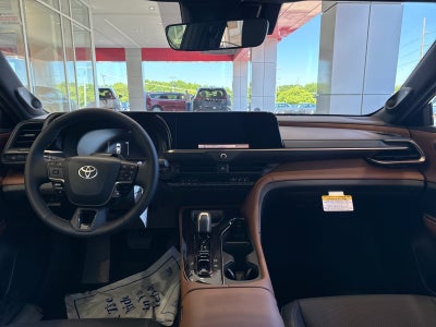 2026 Toyota Crown 4DR AWD LIMITED