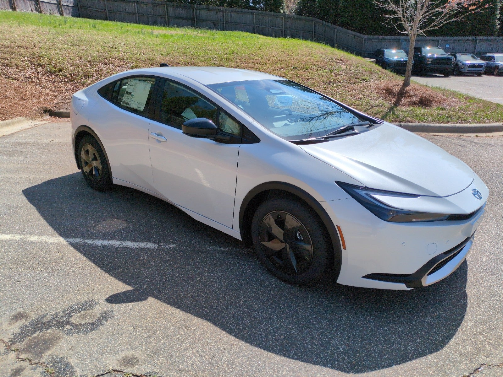 2026 Toyota Prius Plug-in Hybrid SE