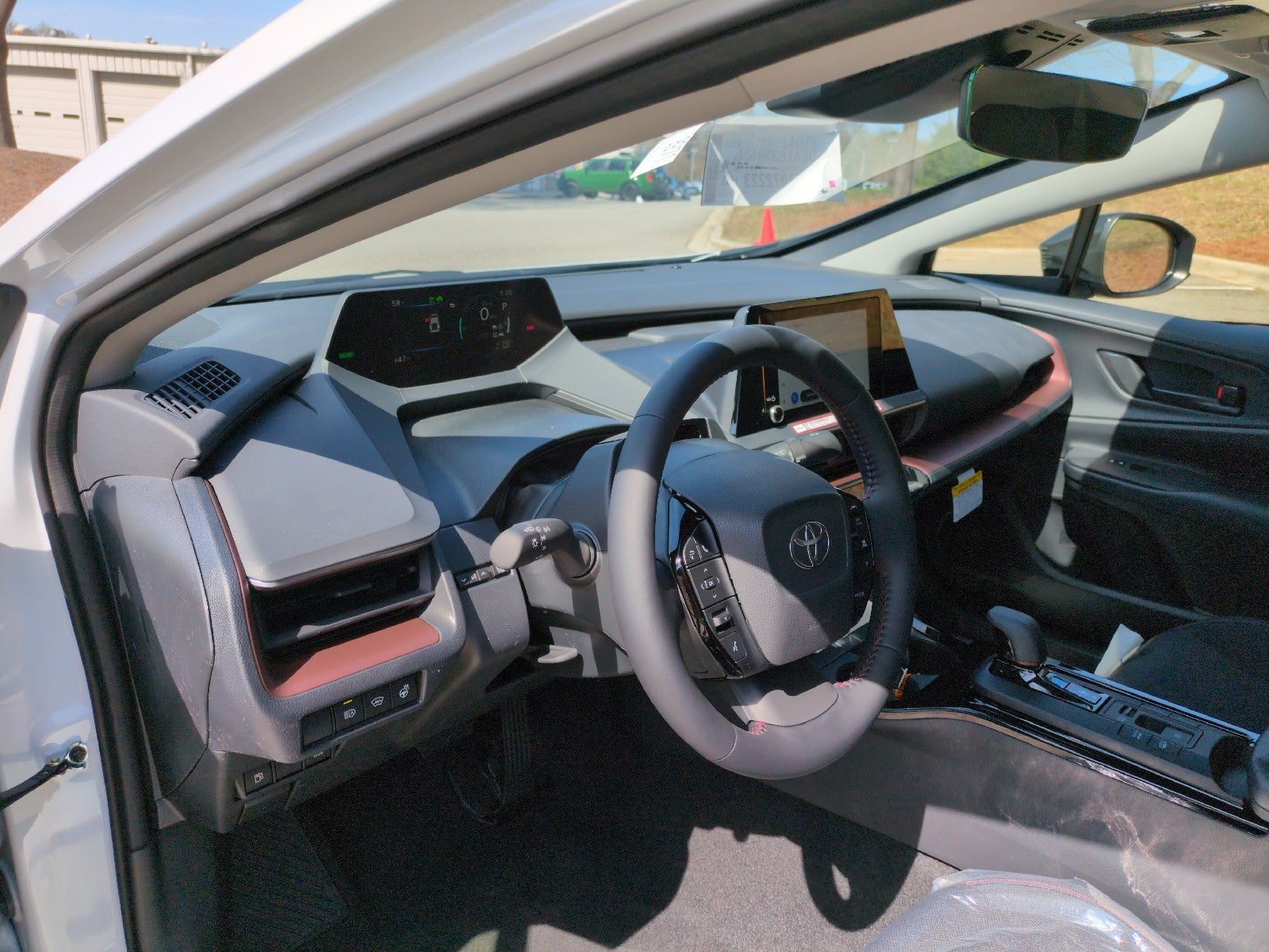 2026 Toyota Prius Plug-in Hybrid SE