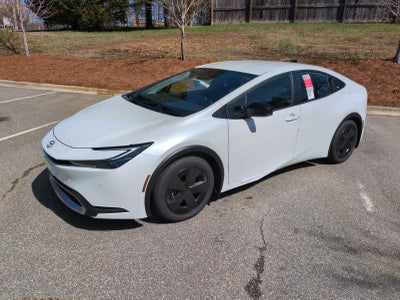 2026 Toyota Prius Plug-in Hybrid SE