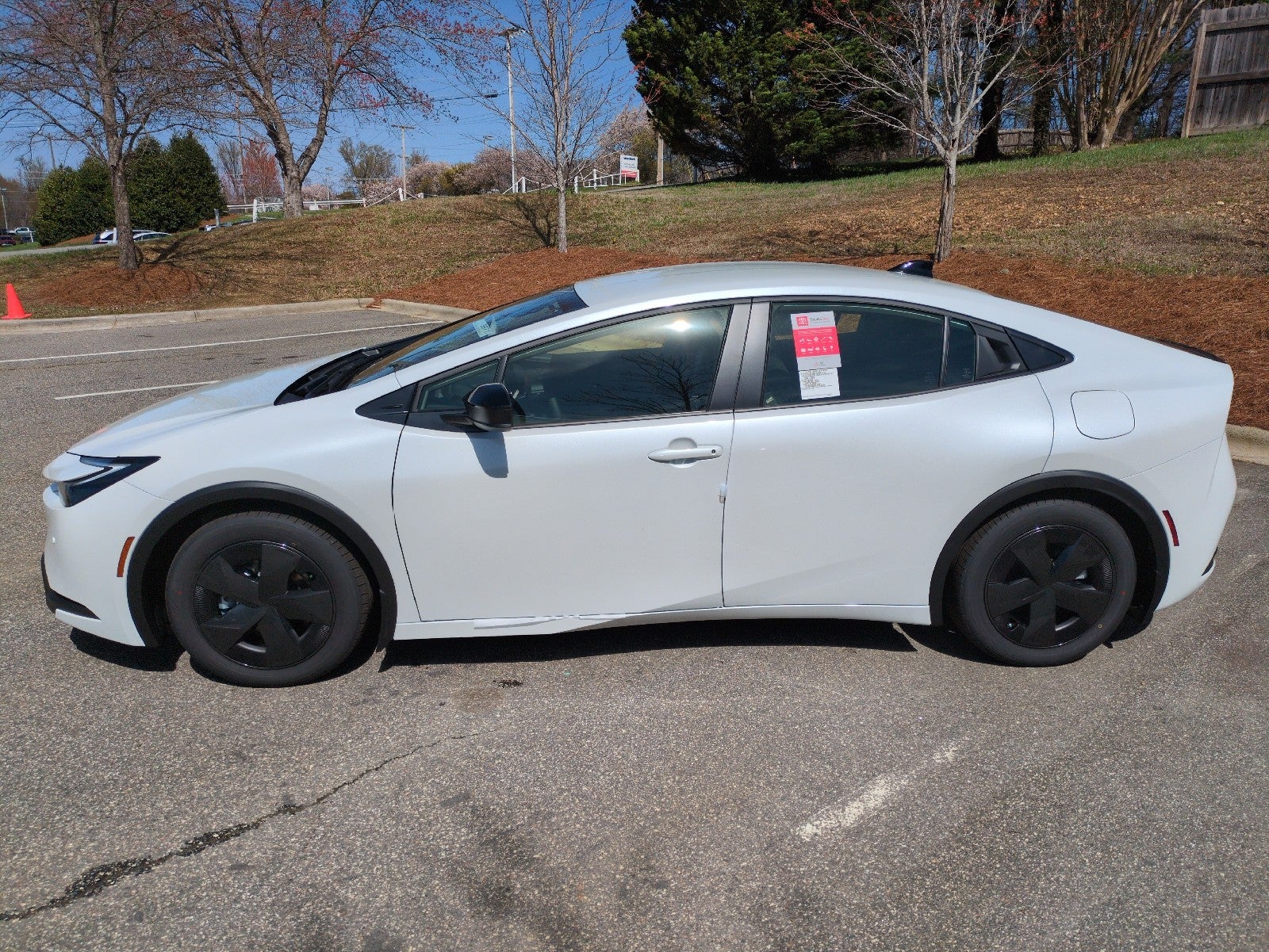 2026 Toyota Prius Plug-in Hybrid SE