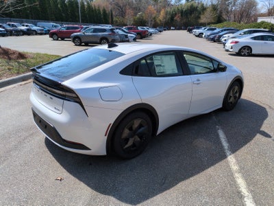 2026 Toyota Prius Plug-in Hybrid SE