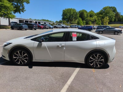 2026 Toyota Prius Plug-in Hybrid XSE