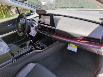 2026 Toyota Prius Plug-in Hybrid XSE