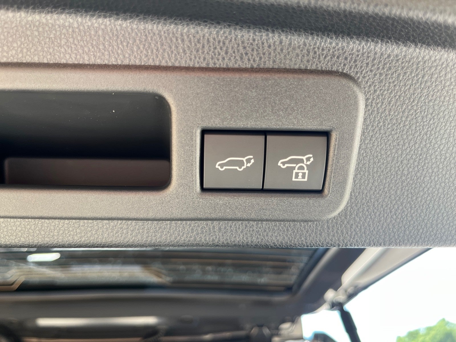 2026 Toyota 4Runner 4DR 4WD TRD OR PREMI