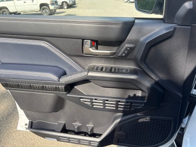 2026 Toyota 4Runner i-FORCE MAX Platinum