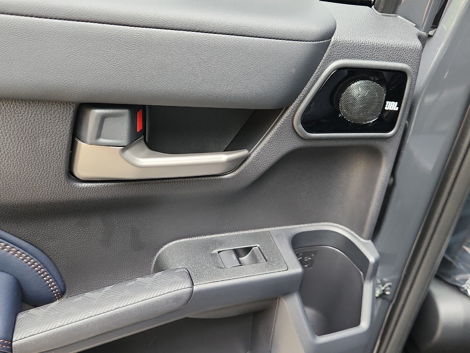 2026 Toyota 4Runner i-FORCE MAX Platinum