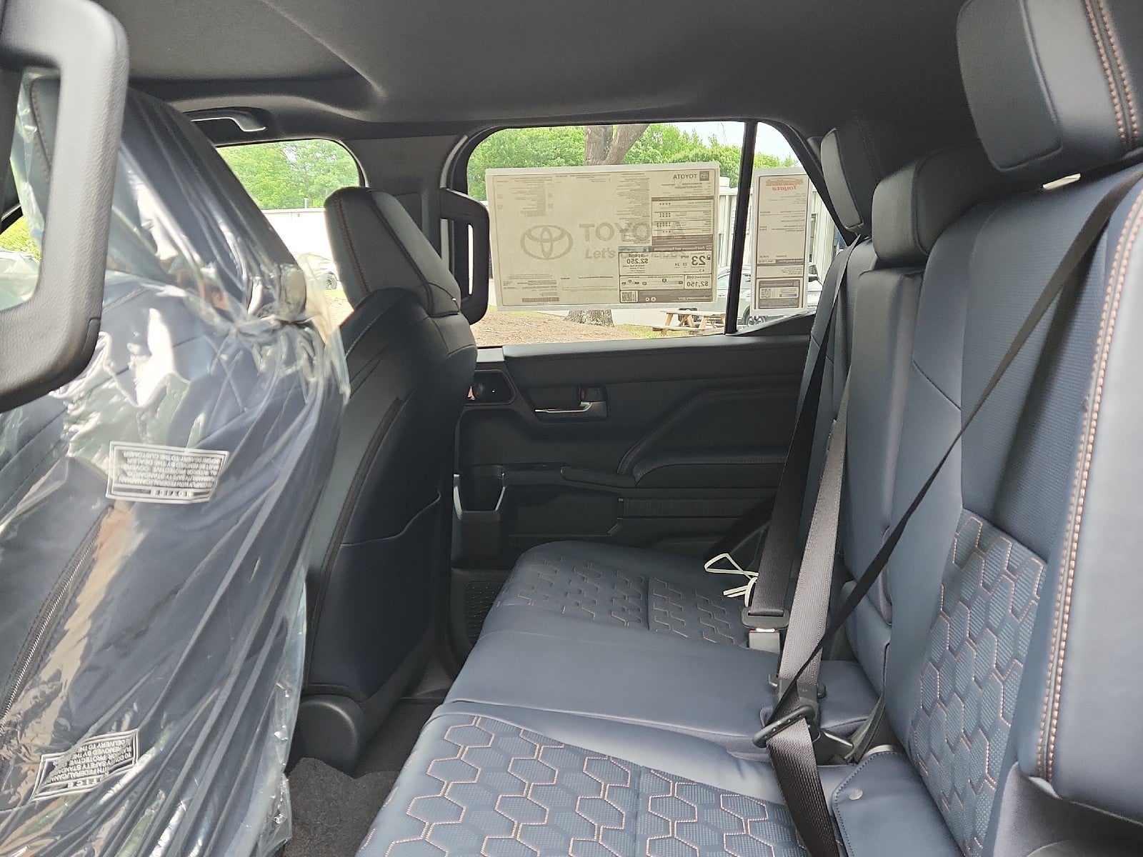 2026 Toyota 4Runner i-FORCE MAX Platinum