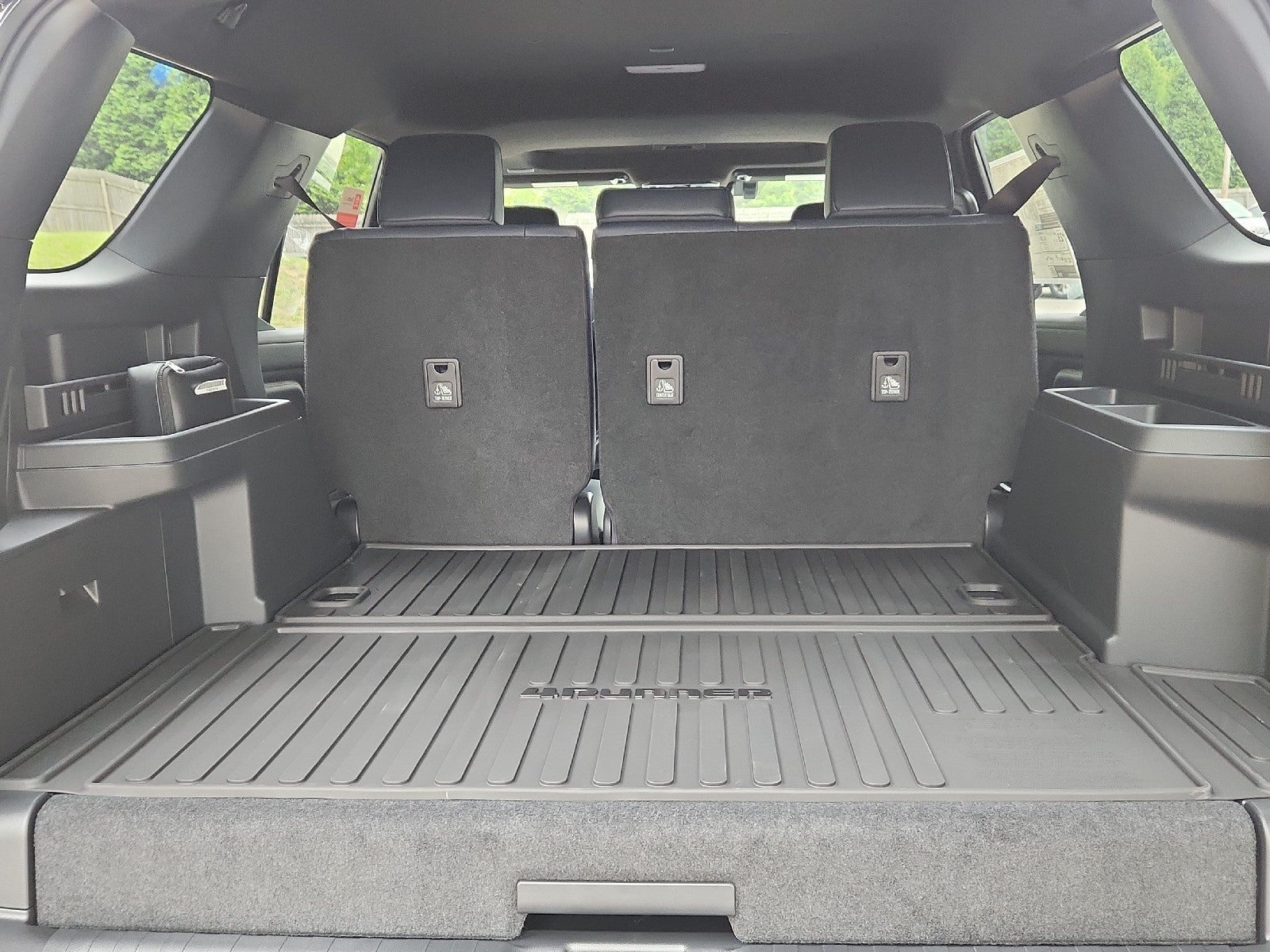 2026 Toyota 4Runner i-FORCE MAX Platinum