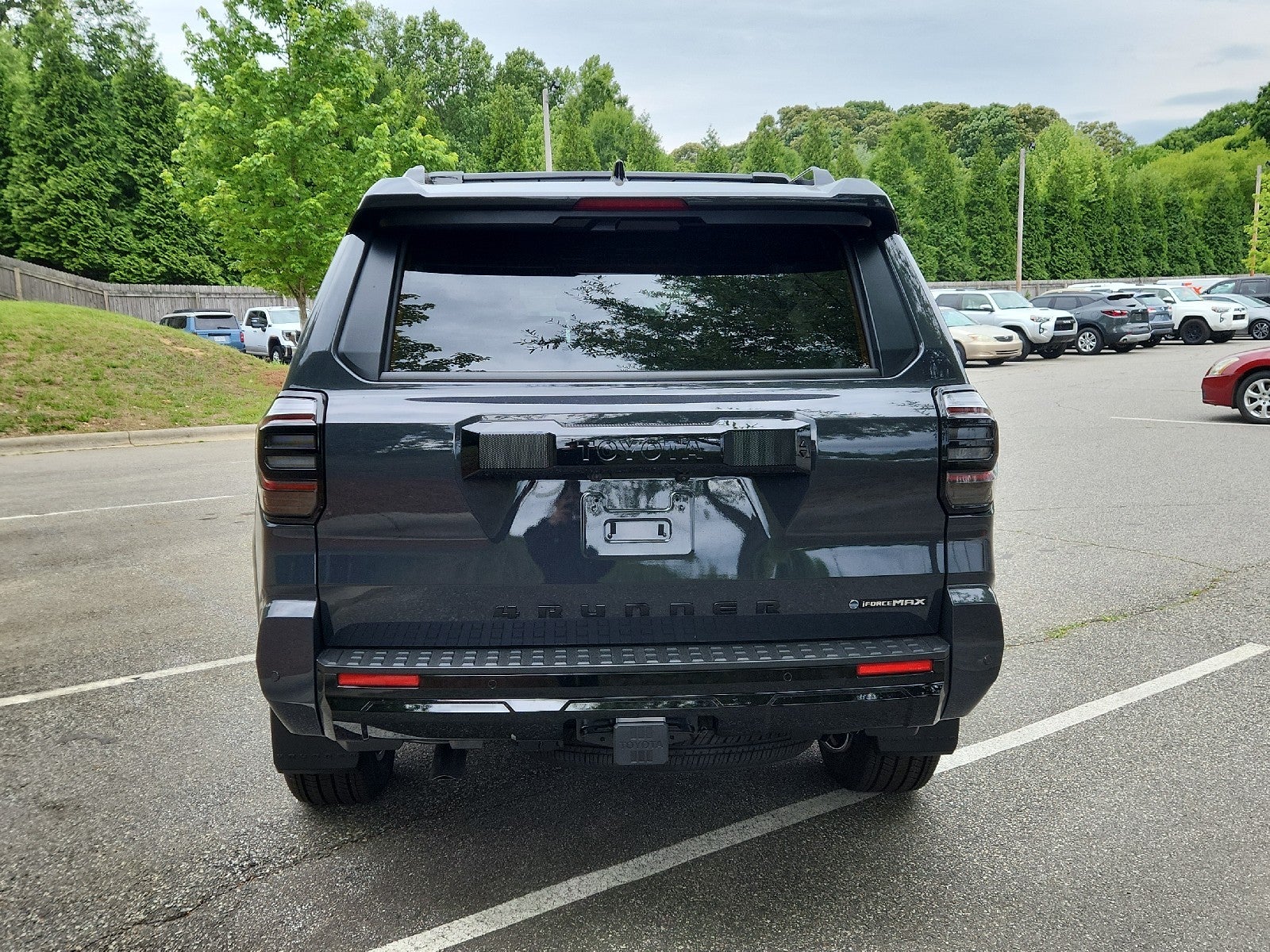 2026 Toyota 4Runner i-FORCE MAX Platinum