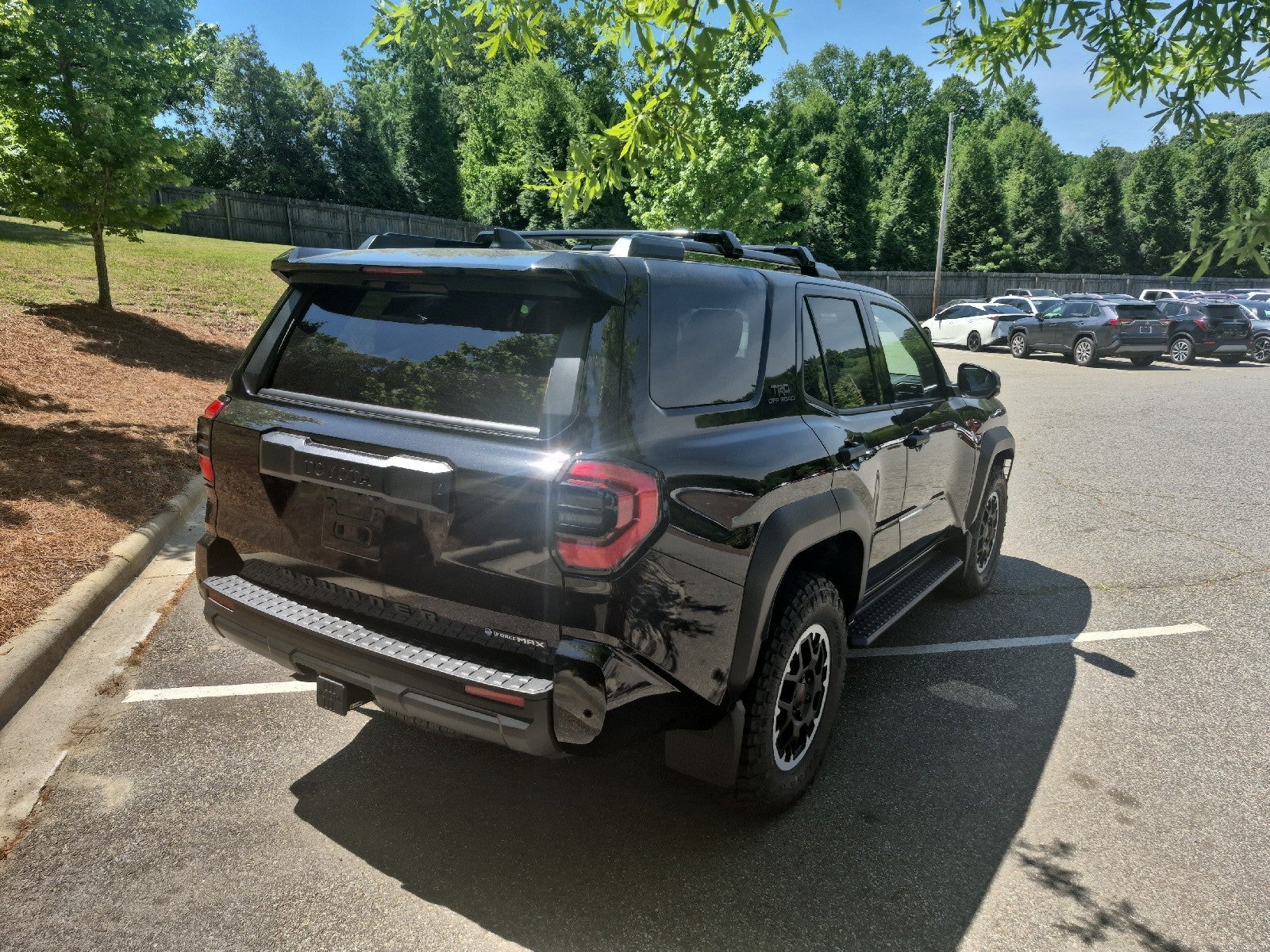 2026 Toyota 4Runner i-FORCE MAX TRD Off-Road Premium i-FORCE MAX