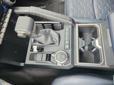 2026 Toyota 4Runner 4DR 4WD PLATINUM