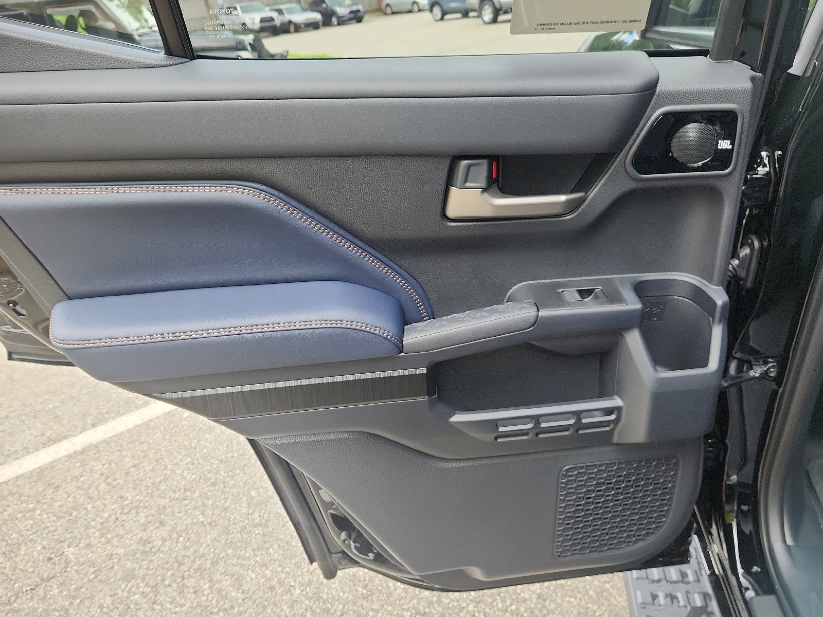 2026 Toyota 4Runner 4DR 4WD PLATINUM