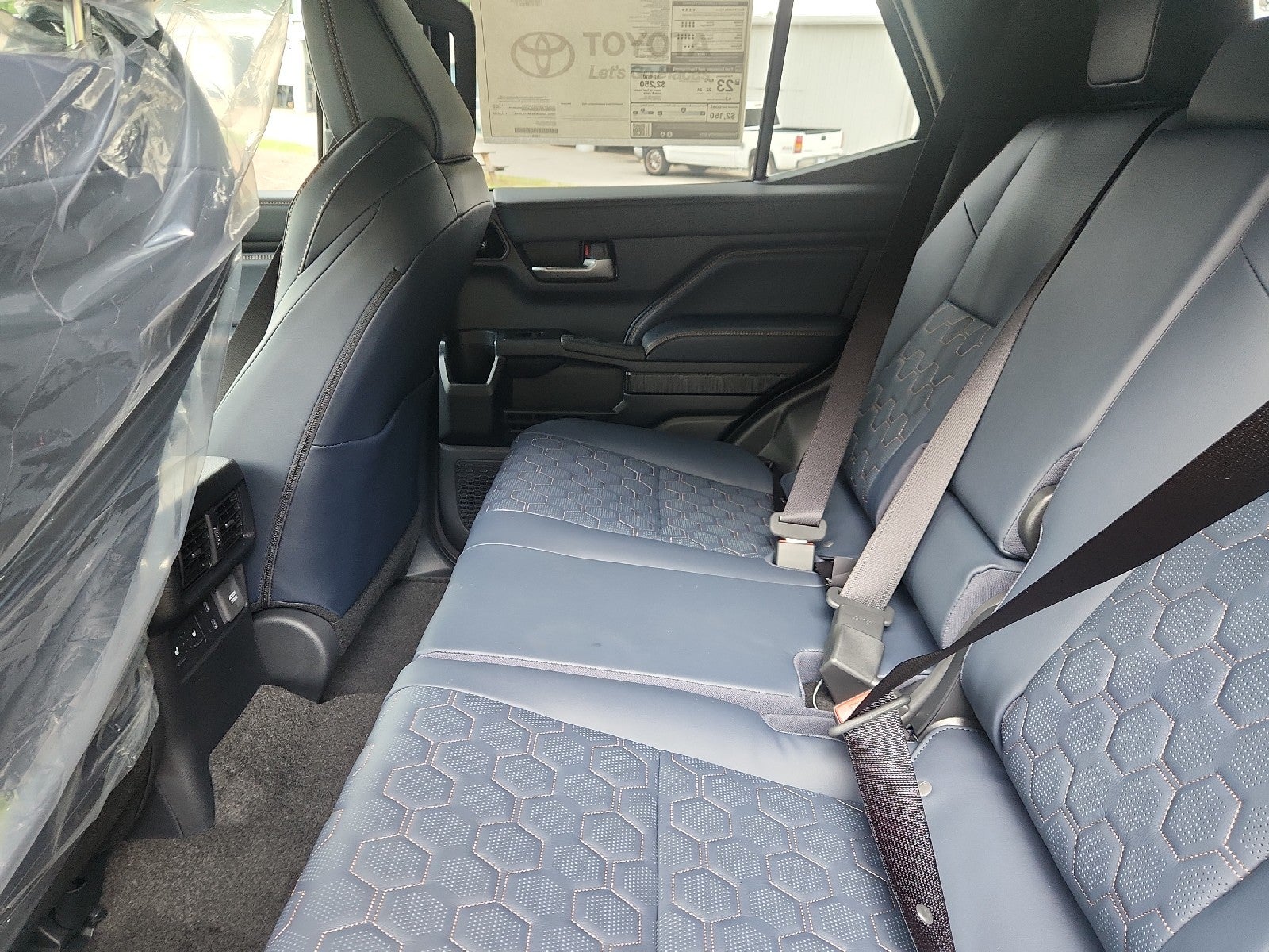 2026 Toyota 4Runner 4DR 4WD PLATINUM
