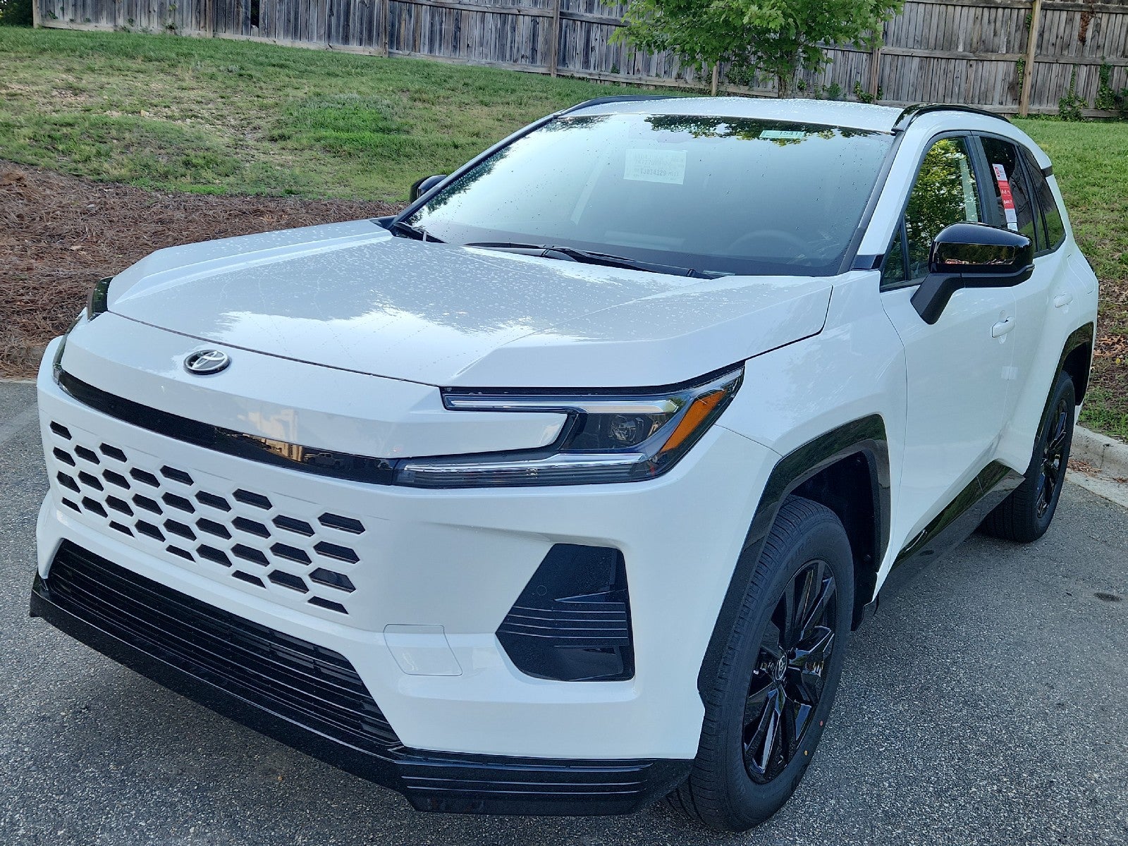 2026 Toyota RAV4 Plug-In Hybrid 4DR SE