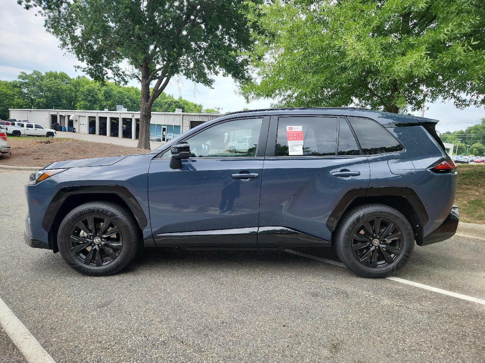 2026 Toyota RAV4 Plug-in Hybrid SE