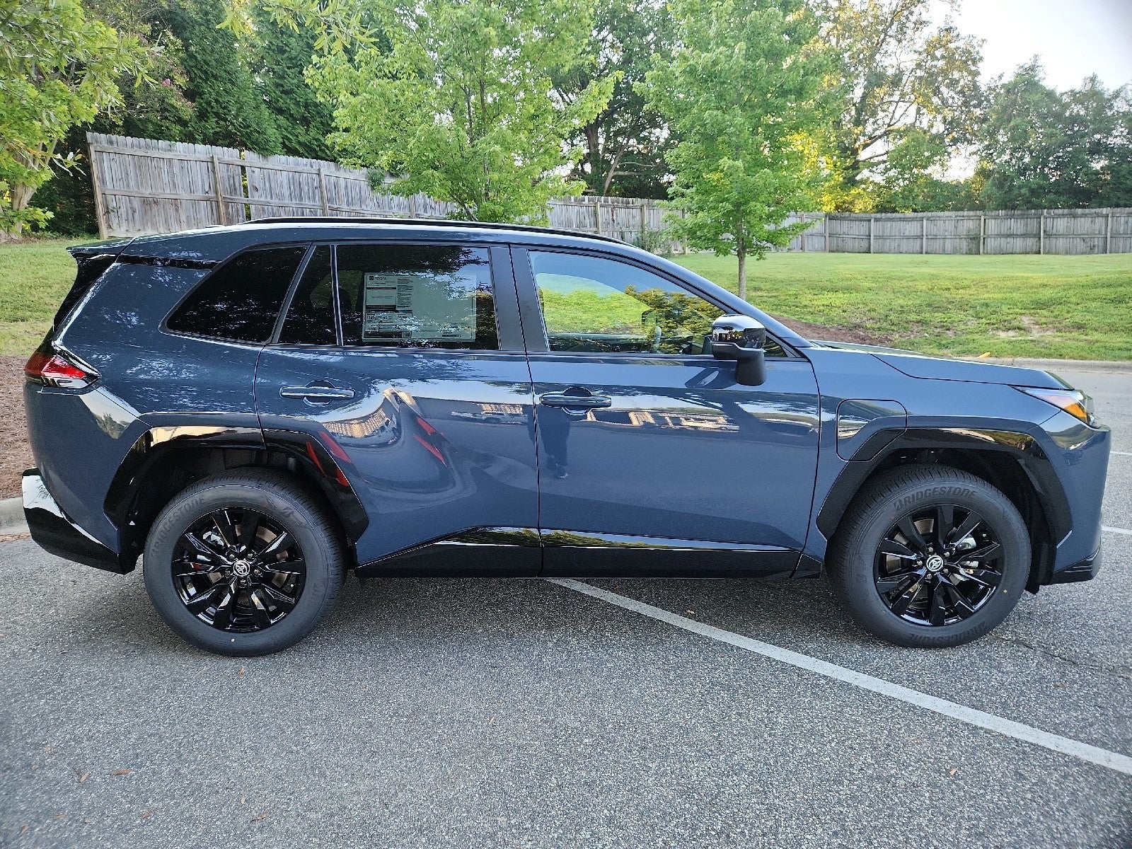 2026 Toyota RAV4 Plug-In Hybrid 4DR SE