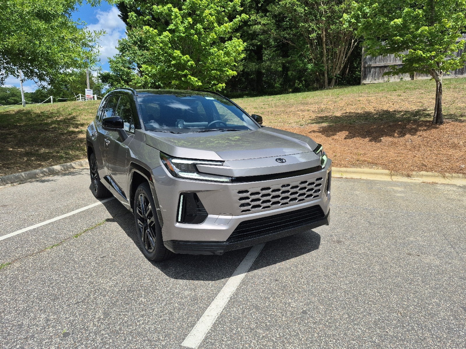 2026 Toyota RAV4 Plug-In Hybrid 4DR XSE
