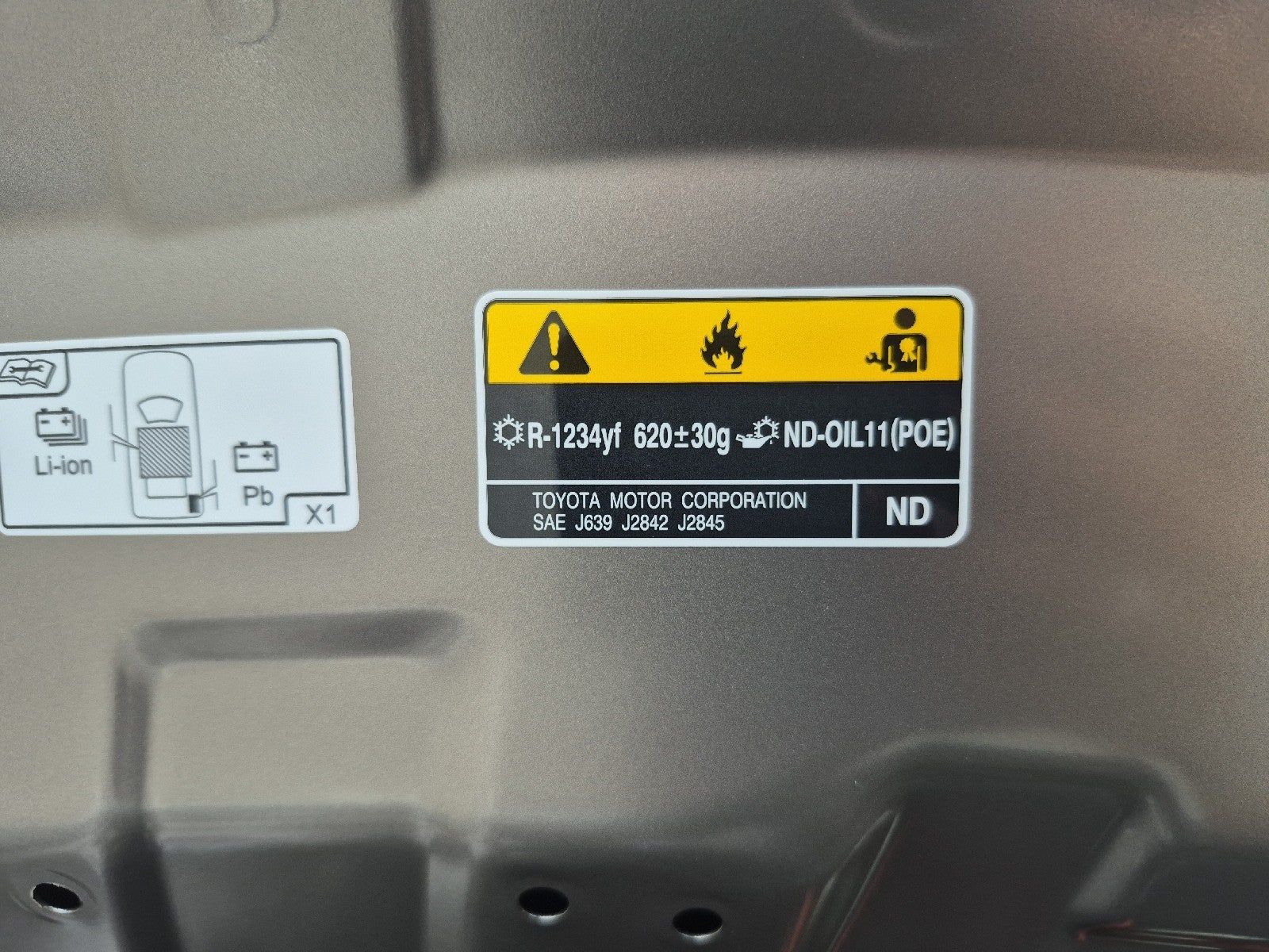 2026 Toyota RAV4 Plug-In Hybrid 4DR XSE