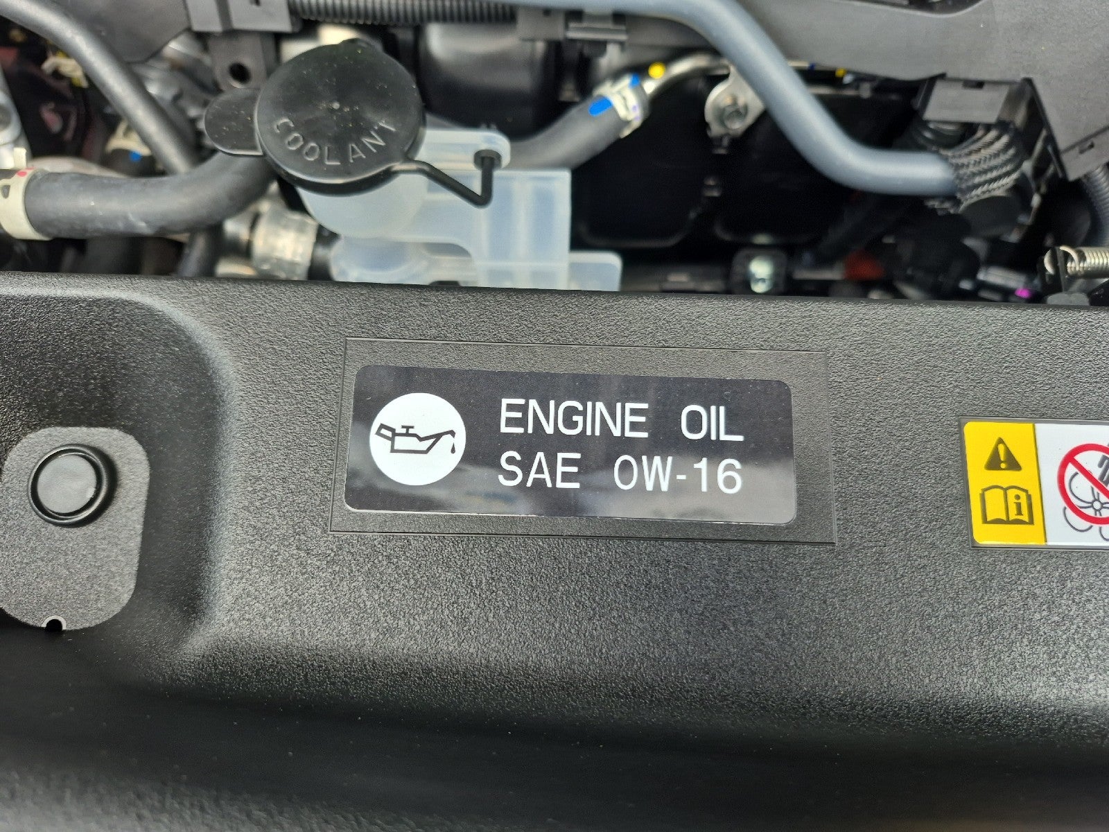 2026 Toyota RAV4 Plug-In Hybrid 4DR XSE