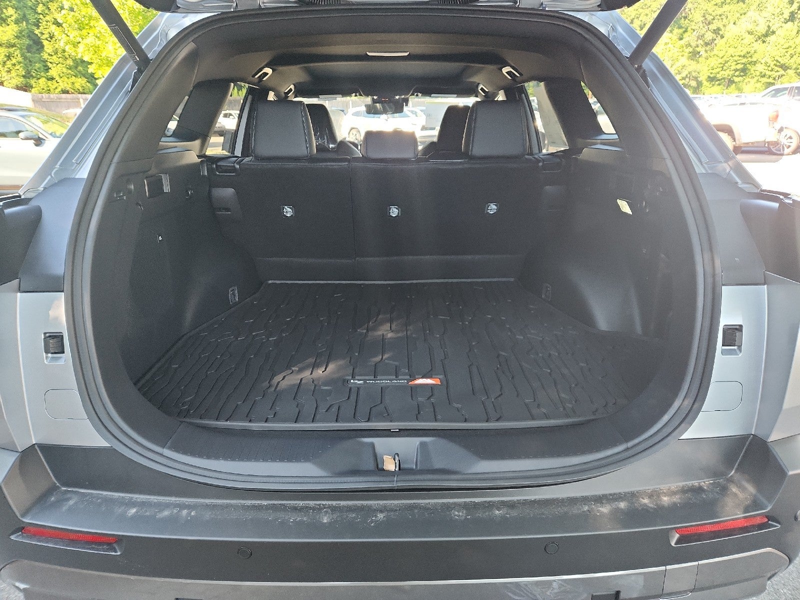 2026 Toyota bZ Woodland 4DR AWD PREMIUM