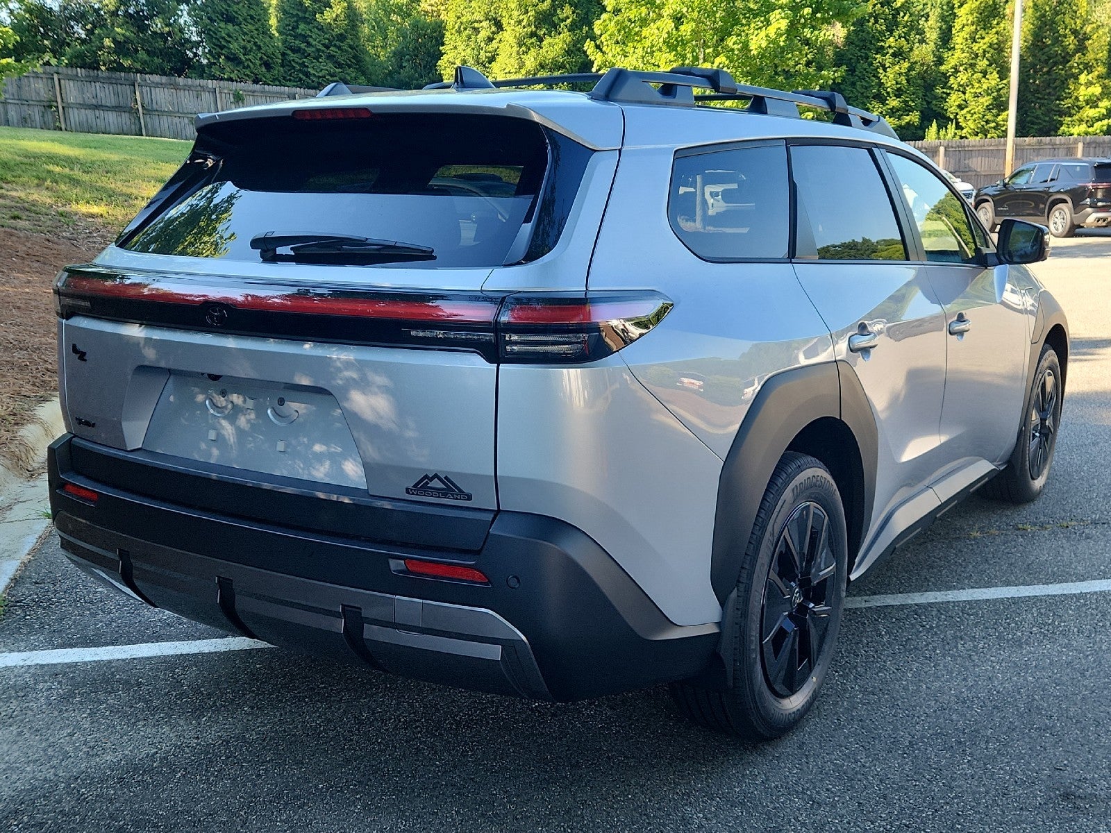 2026 Toyota bZ Woodland 4DR AWD PREMIUM