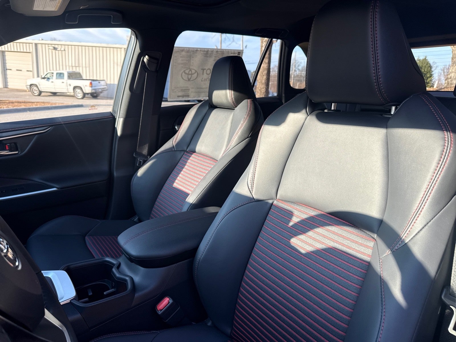 2025 Toyota RAV4 Plug-in Hybrid XSE