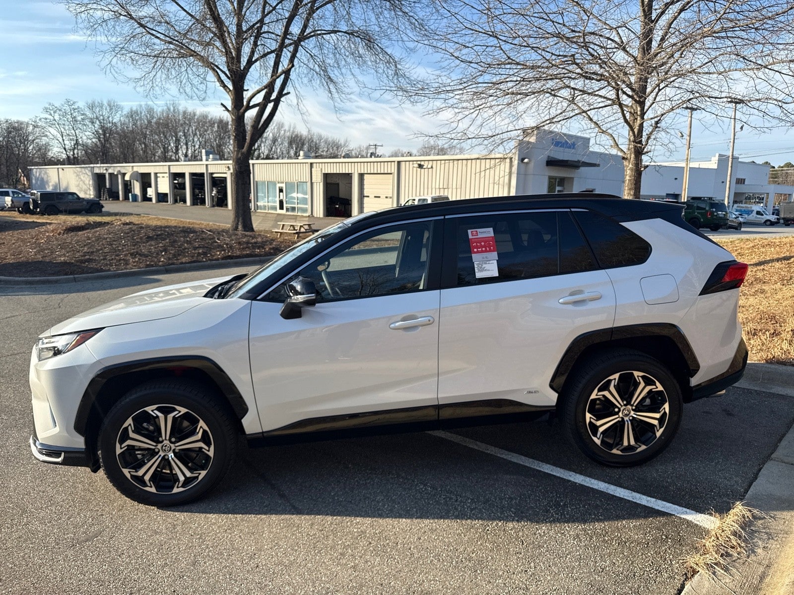 2025 Toyota RAV4 Plug-in Hybrid XSE