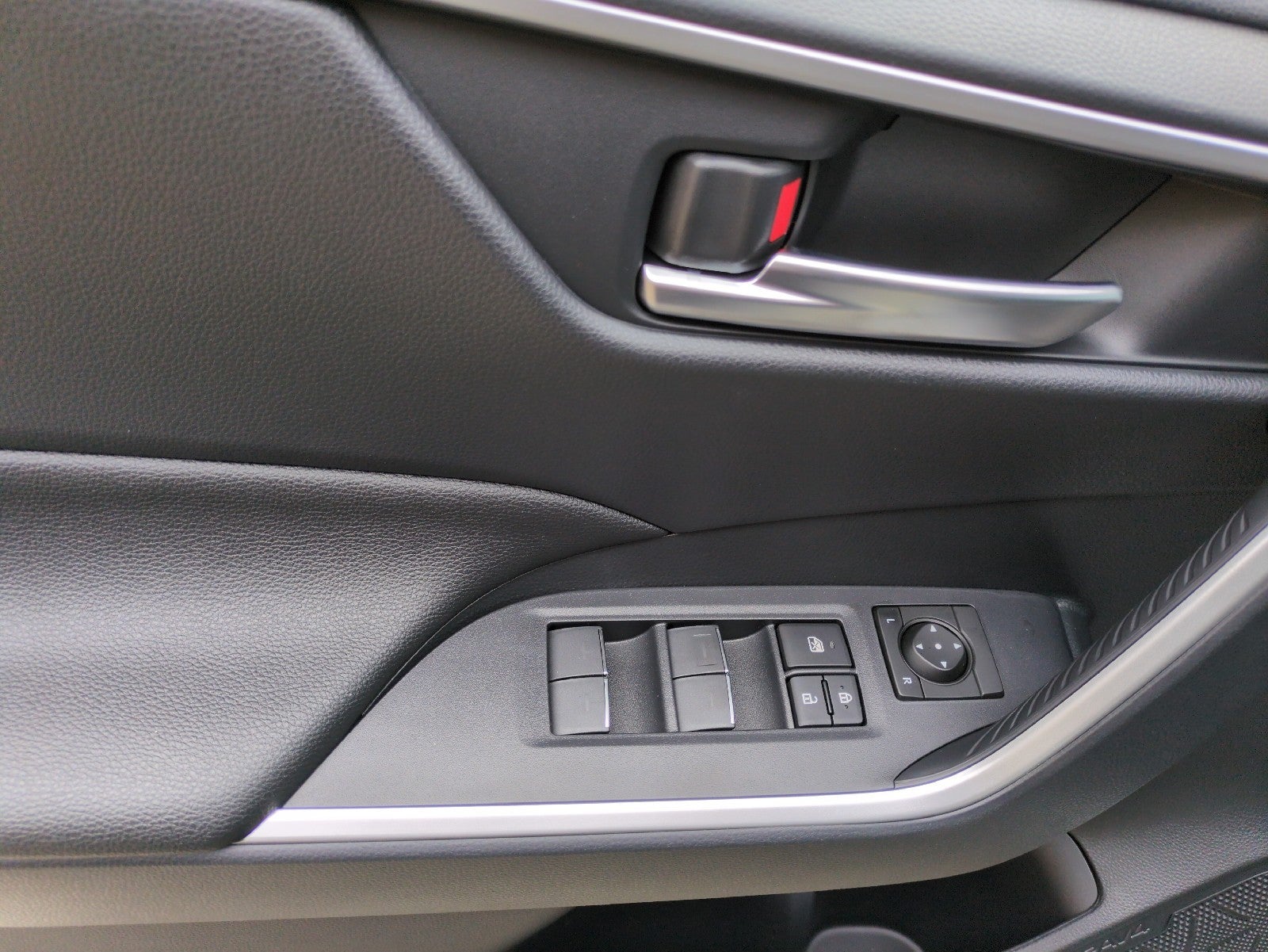 2025 Toyota RAV4 Hybrid Hybrid XLE