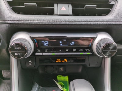 2025 Toyota RAV4 Hybrid Hybrid XLE