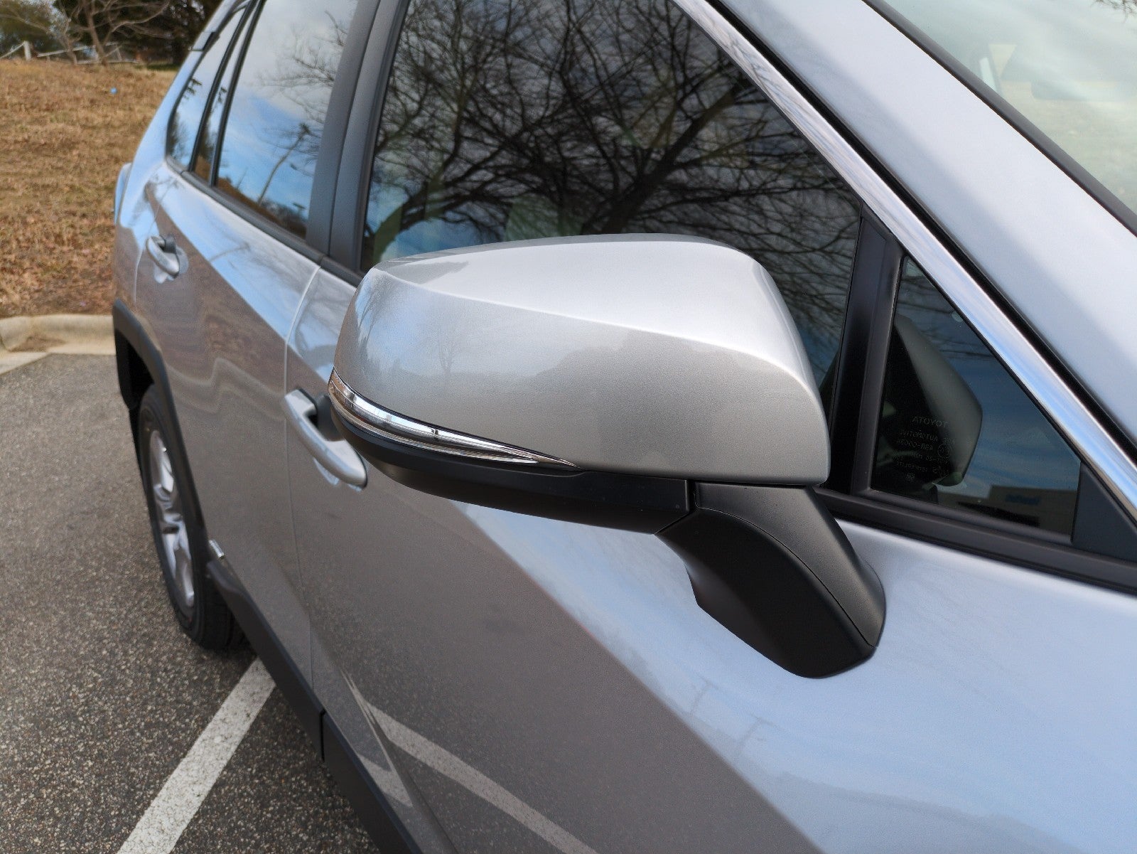 2025 Toyota RAV4 Hybrid Hybrid XLE