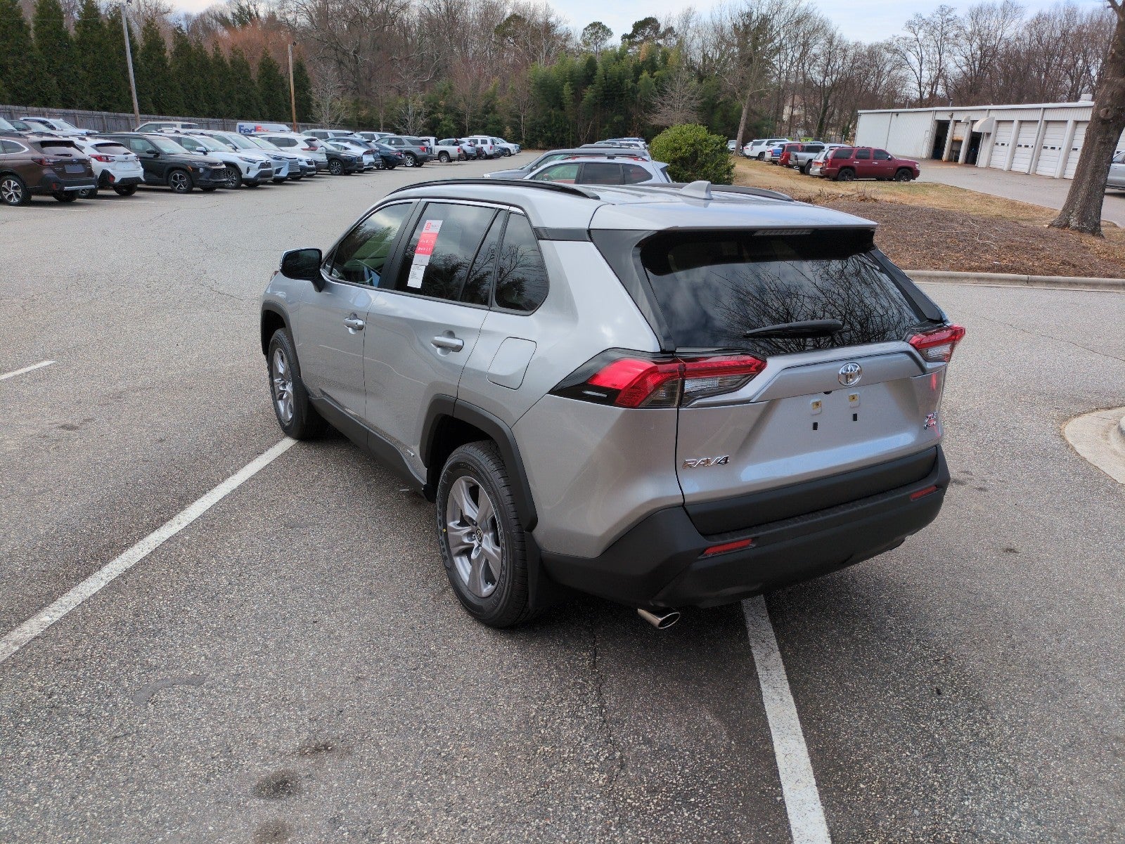 2025 Toyota RAV4 Hybrid Hybrid XLE