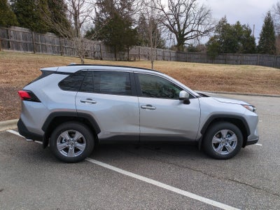 2025 Toyota RAV4 Hybrid Hybrid XLE