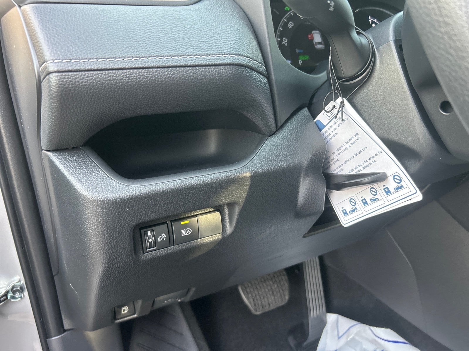 2025 Toyota RAV4 Hybrid Hybrid XLE