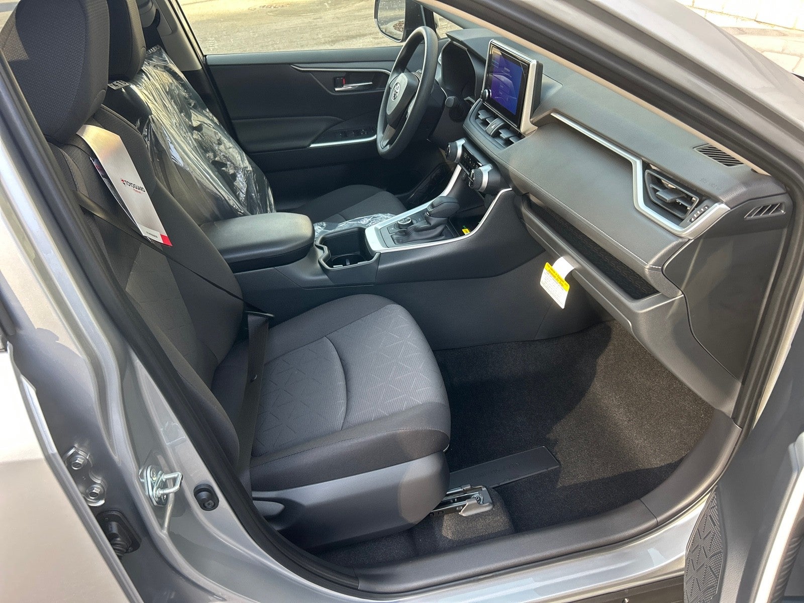 2025 Toyota RAV4 Hybrid Hybrid XLE