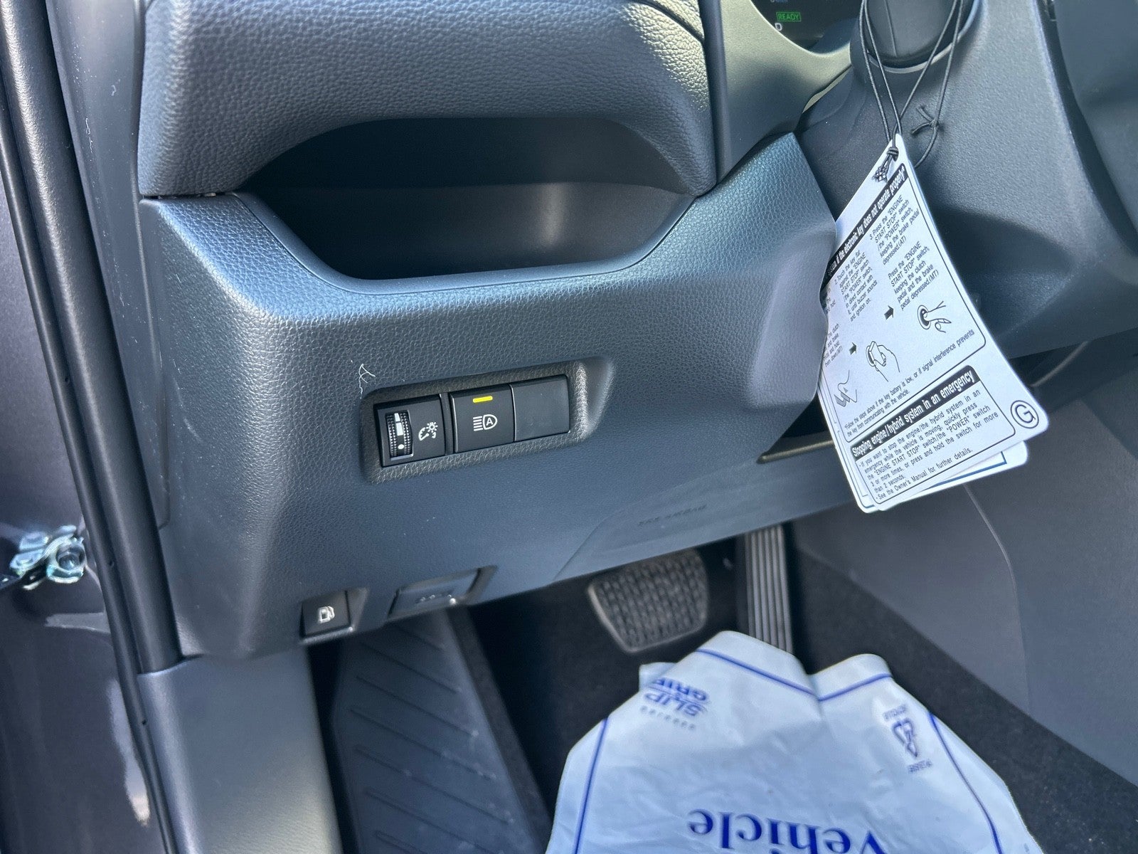 2025 Toyota RAV4 Hybrid Hybrid XLE