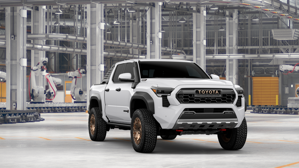 2026 Toyota Tacoma i-FORCE MAX Trailhunter