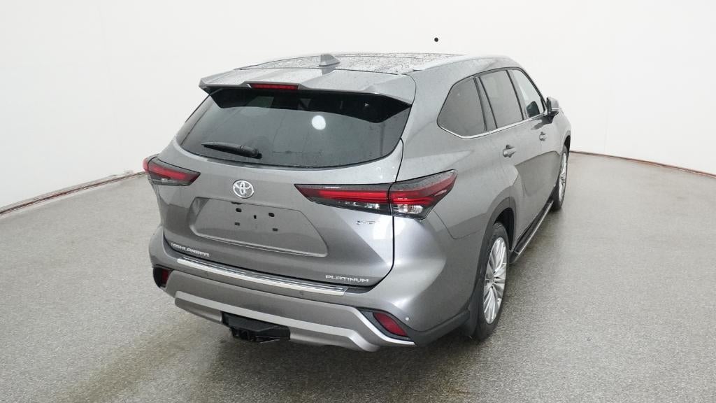 2026 Toyota Highlander Hybrid Hybrid Platinum
