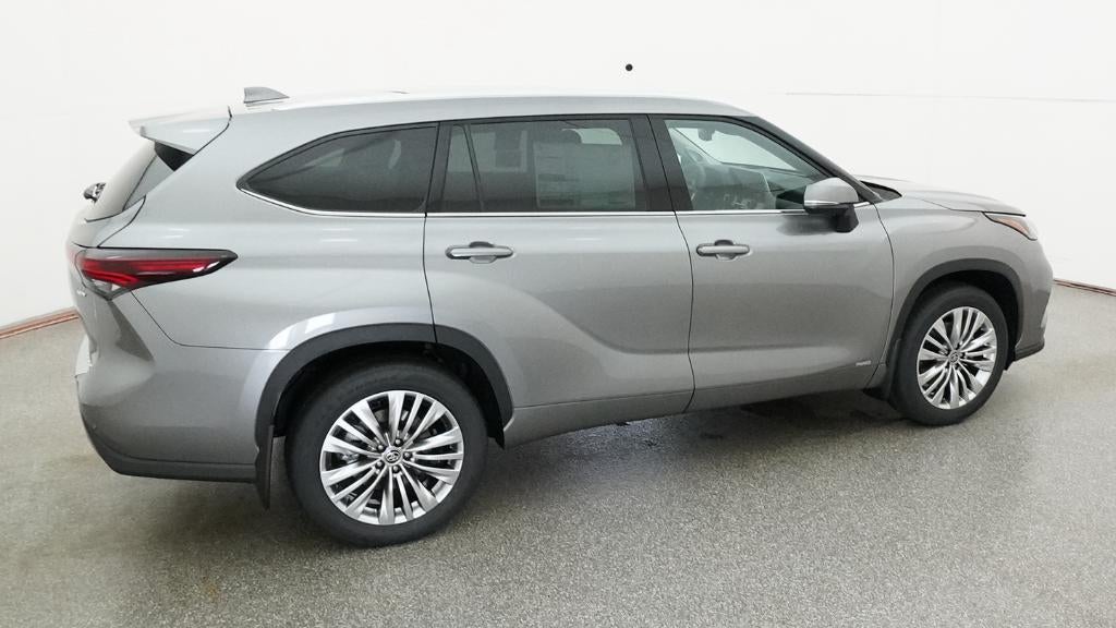 2026 Toyota Highlander Hybrid Hybrid Platinum