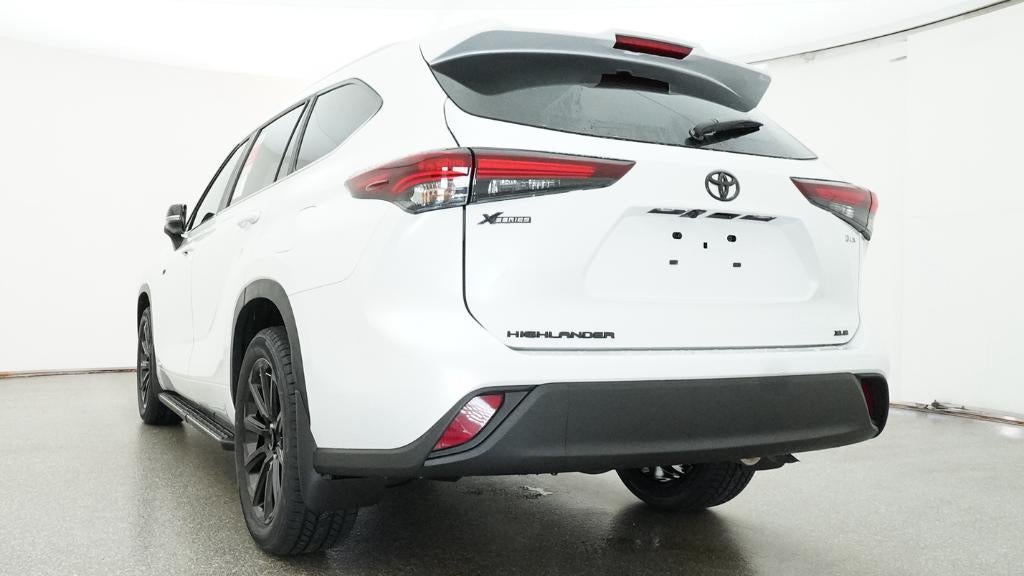 2026 Toyota Highlander Hybrid Hybrid XLE