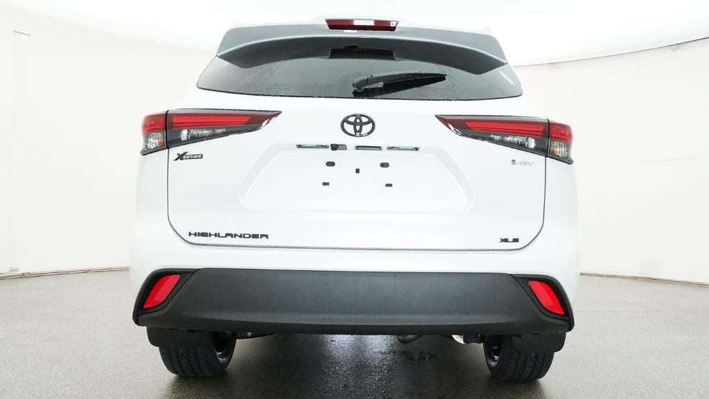 2026 Toyota Highlander Hybrid Hybrid XLE