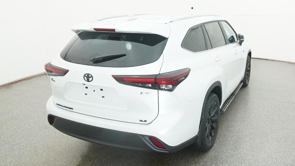 2026 Toyota Highlander Hybrid Hybrid XLE