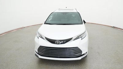 2026 Toyota Sienna Limited
